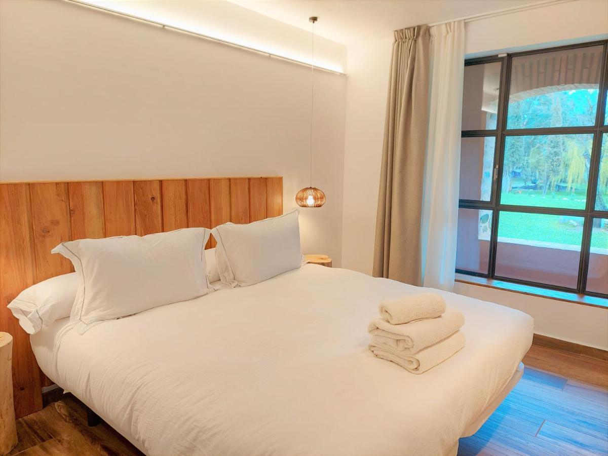 Hotel Mas Aret เปราลาดา ภายนอก รูปภาพ